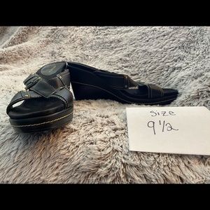 Aerosoles Black Sandals